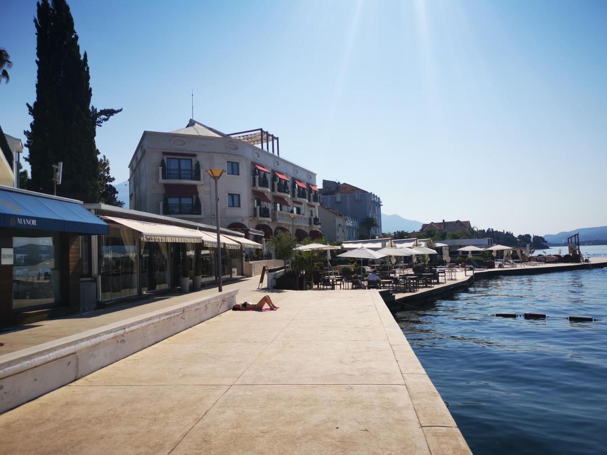טיווט Seafront Apartments מראה חיצוני תמונה