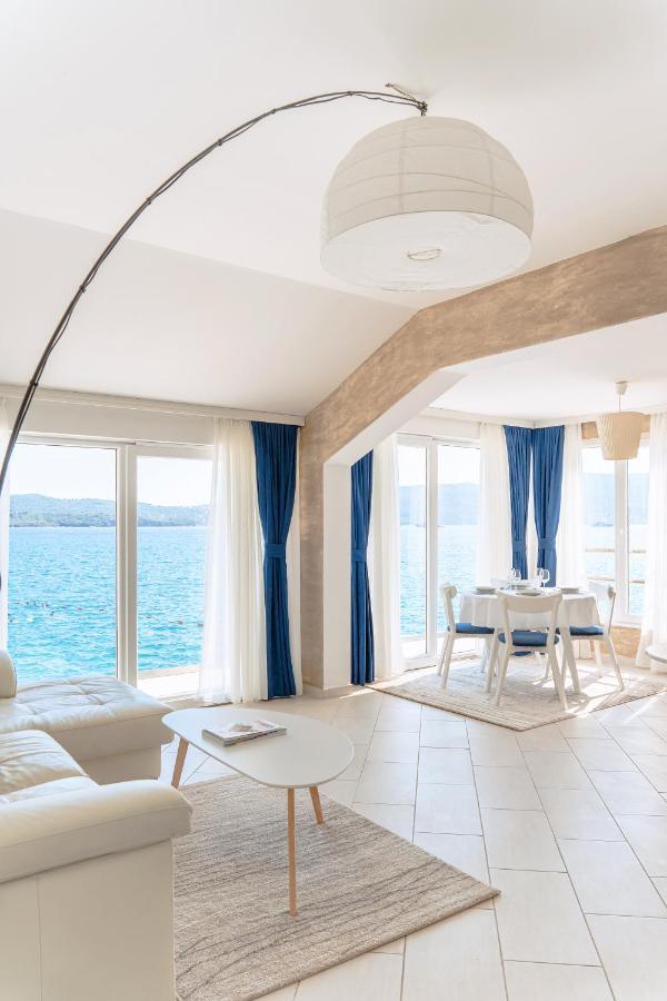 טיווט Seafront Apartments מראה חיצוני תמונה
