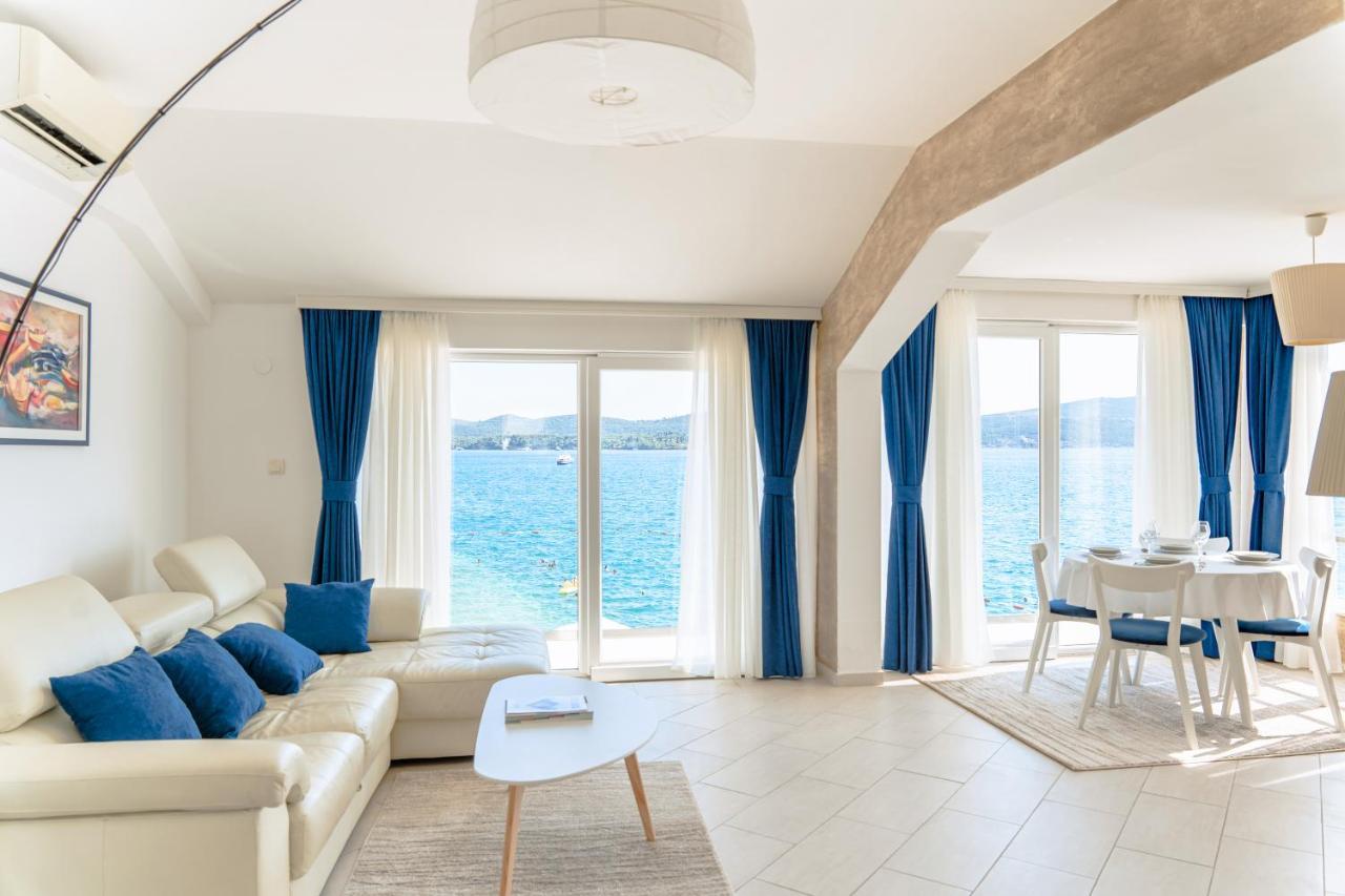 טיווט Seafront Apartments מראה חיצוני תמונה