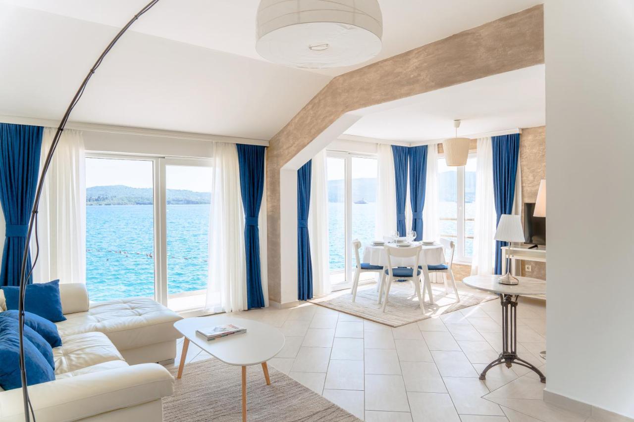 טיווט Seafront Apartments מראה חיצוני תמונה
